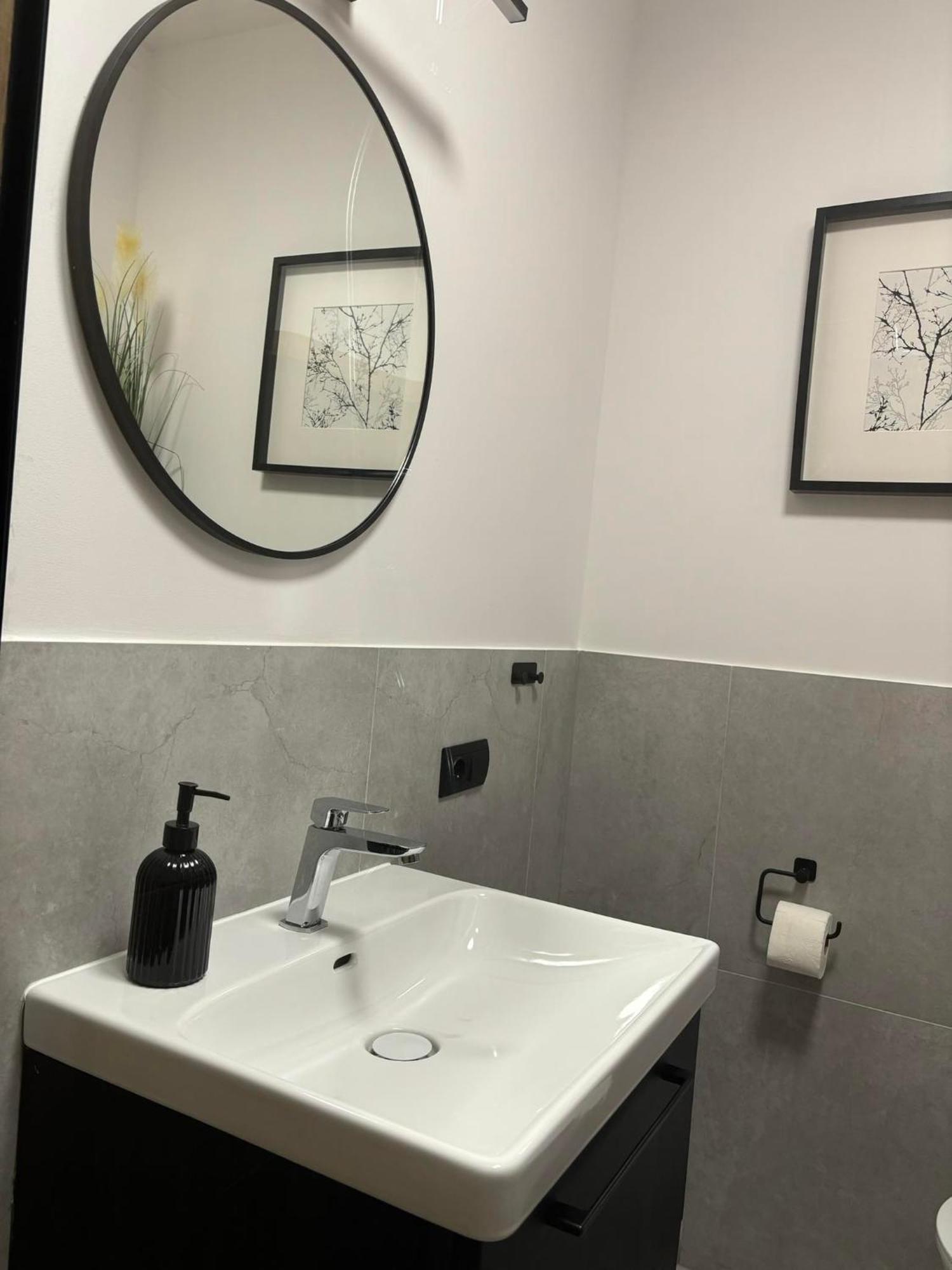 Apartament Black Pasłęk Exteriér fotografie