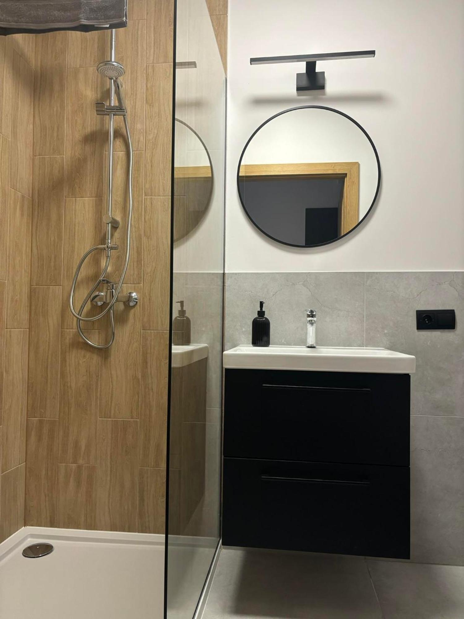 Apartament Black Pasłęk Exteriér fotografie